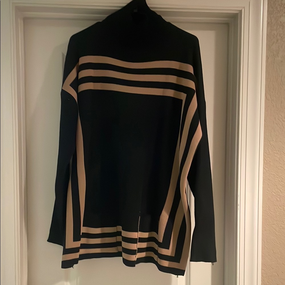 Elegant Black and Tan Women's Sweater
